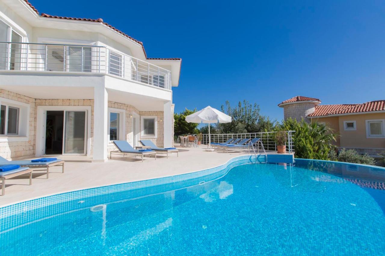 Iskenderun Villa Sleeps 10 With Pool And Air Con Yenikoy  Exterior foto